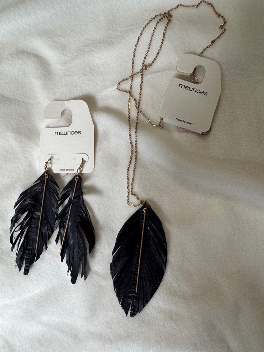 Maurices Black Feather Drop Earrings and Pendant Necklace Set